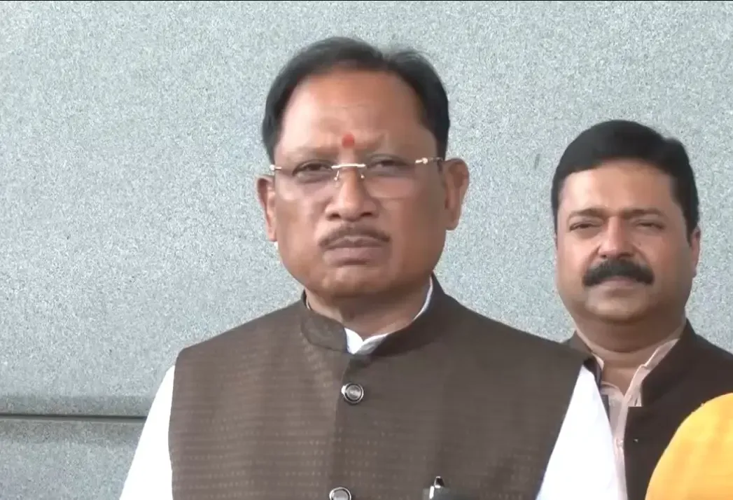 छत्तीसगढ़ CM विष्णु देव साय ओडिशा दौरे पर रवाना, CM माझी से मुलाकात और महानदी विवाद पर चर्चा संभव