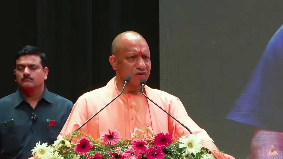 CM Yogi Accuses Congress, SP of Conspiring Against Nation