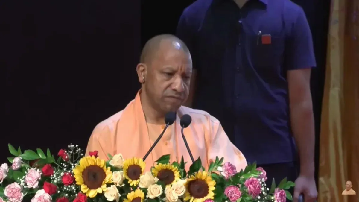CM Yogi champions handloom sector as lifeline for 30 lakh UP workers