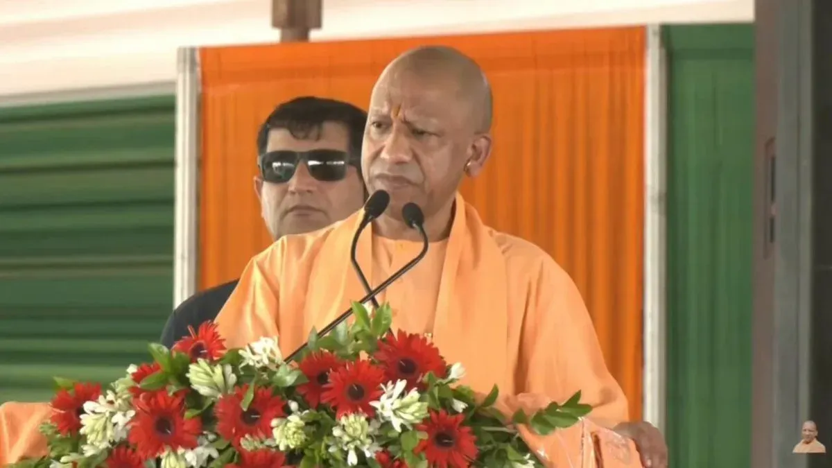 CM Yogi: Faith and Economy Advancing Together Under Modi