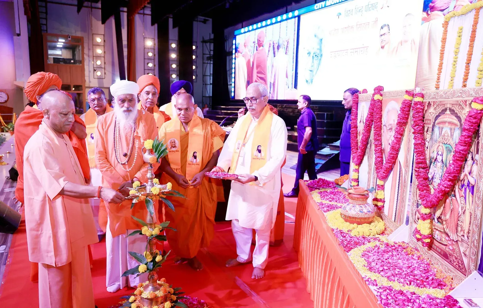 CM Yogi honours Ashok Singhal at centenary launch in Lucknow