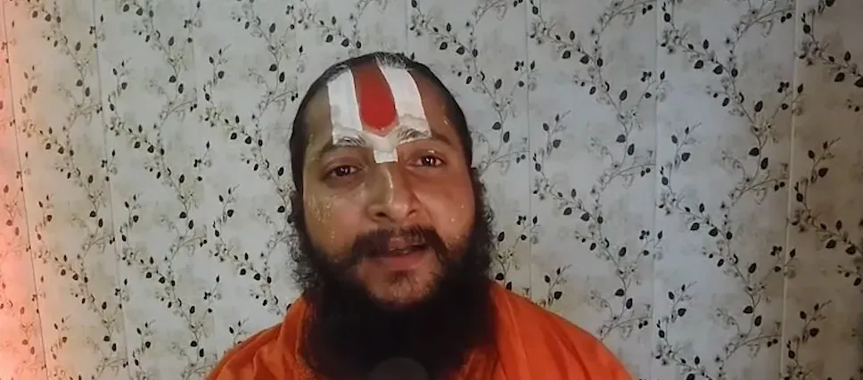 योगी के 'गाय राष्ट्रीय पशु नहीं' बयान पर अयोध्या के संतों की मुहर, गौमाता को राष्ट्रीय धरोहर घोषित करने की उठी माँग
