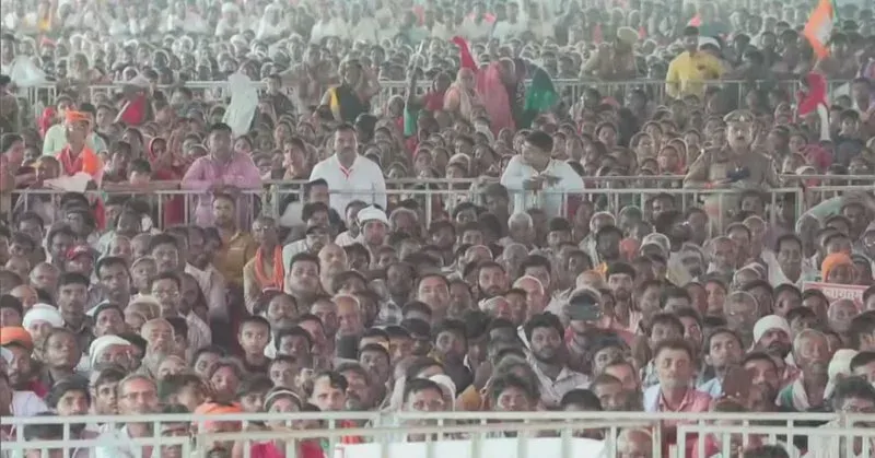 CM Yogi Launches 125 Projects Worth ₹489 Cr in Fatehpur