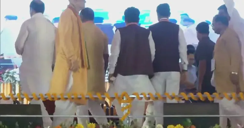 CM Yogi Launches ₹951 Cr Projects in Chitrakoot, Manikpur