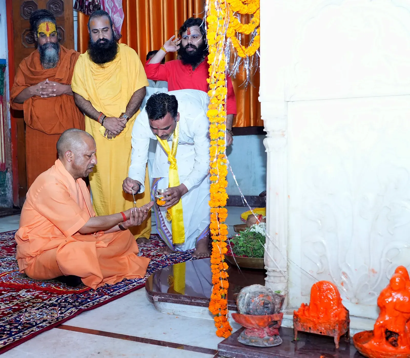 CM Yogi offers prayers at Tuvan Temple in Lalitpur