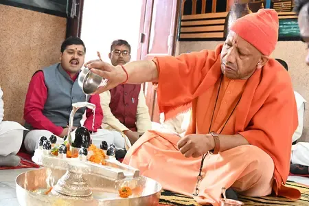 Did CM Yogi Perform Rudrabhishek at Gorakhnath Temple on Mahashivratri to Pray for the Welfare of Humanity?