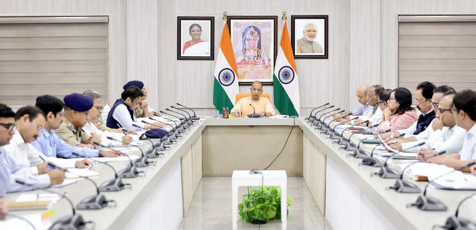CM Yogi Orders Weekly Block-Level Choupals for Grievance Redressal