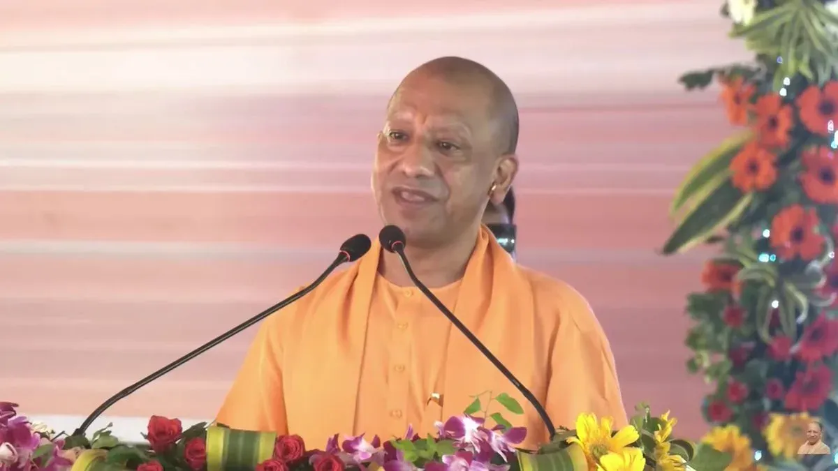 CM Yogi Questions SP, Congress on Faith and Heritage Funds