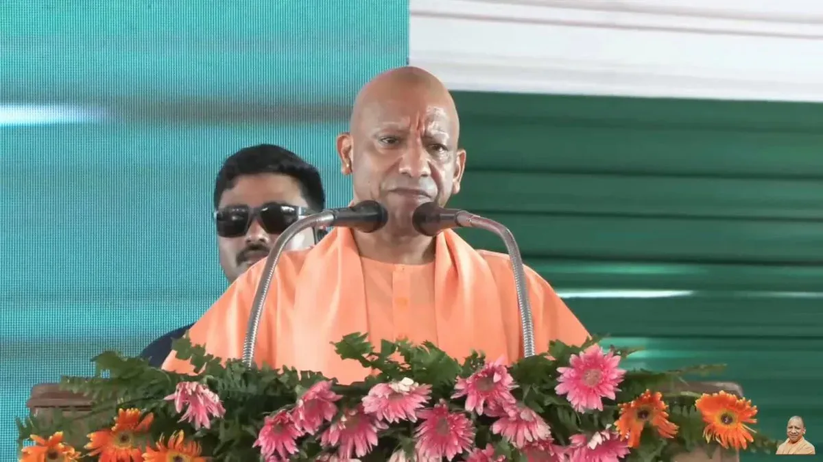 CM Yogi Recalls 2005 Mau Violence, Cites Mafia-State Nexus