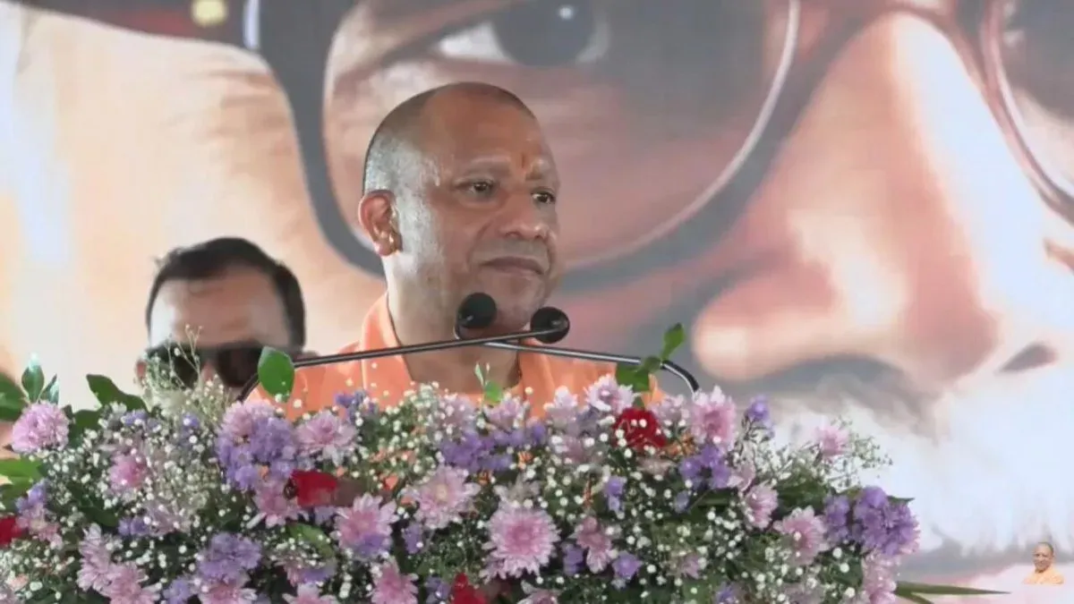CM Yogi Salutes Soldiers' Sacrifice in Patriotic Post