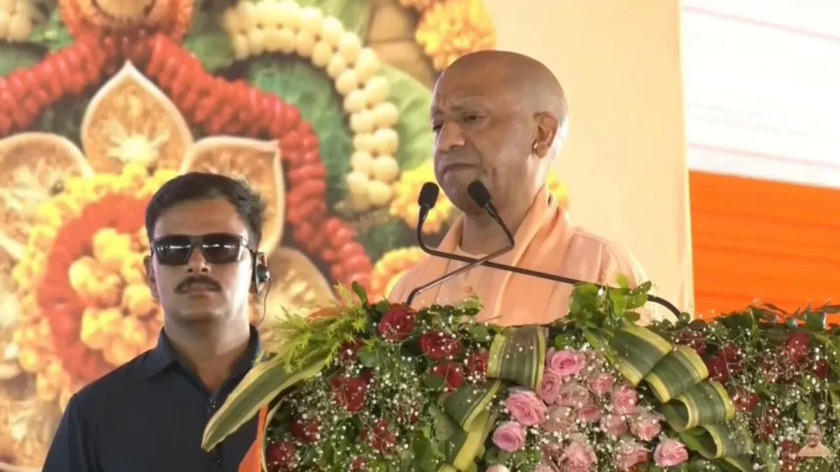 CM Yogi Slams Past Govts Over Musahar Poverty, Encephalitis