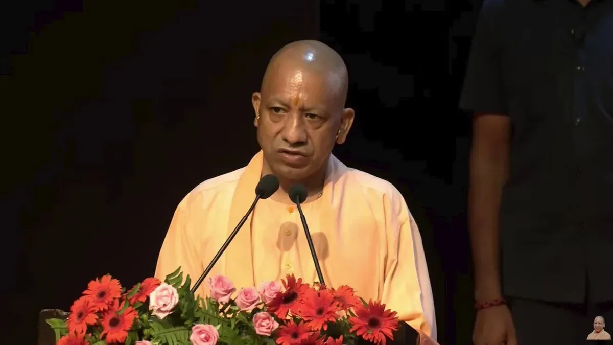 CM Yogi Slams Pre-2017 PDS Corruption, Hails Kotedaar Turnaround