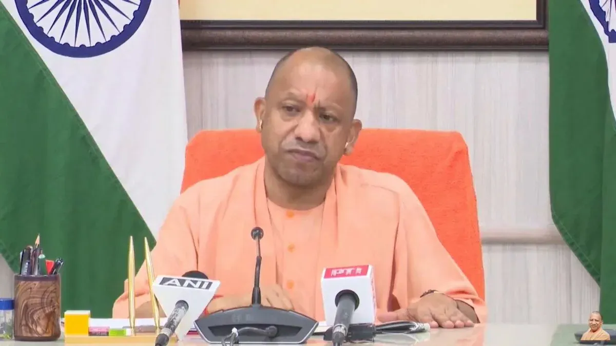 CM Yogi Stresses Sapling Protection in UP Tree Drive