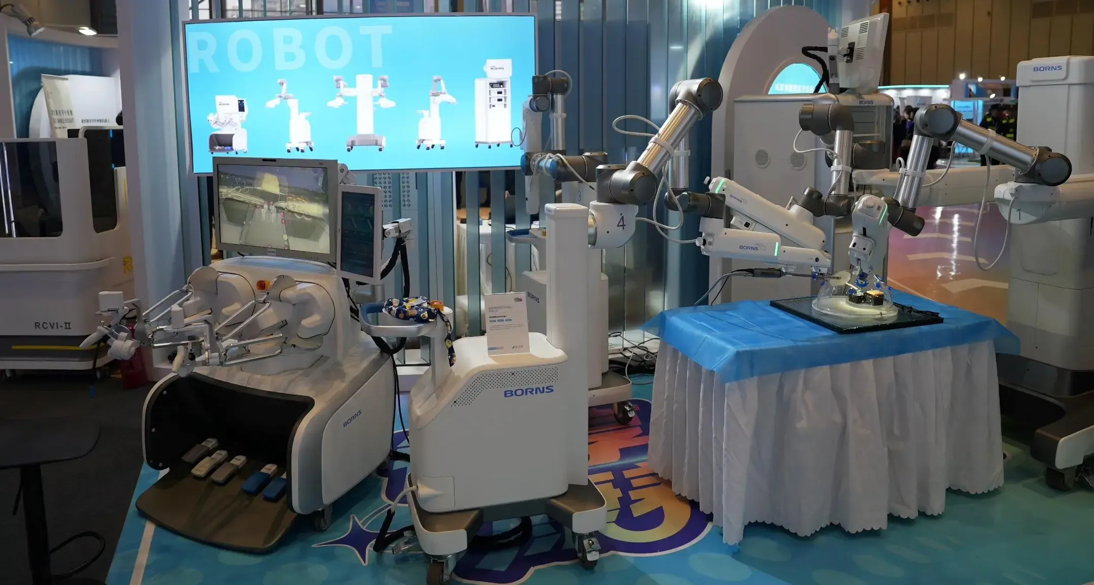 क्या सीएमजी ने 'केयरटेकर रोबोट सम्मेलन' में छंगतु स्मार्ट हेल्थकेयर रोबोट प्रदर्शनी का उद्घाटन किया?