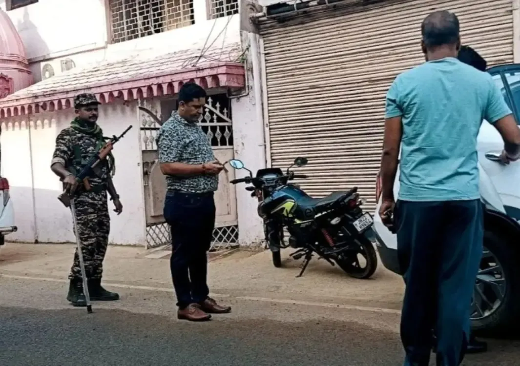 को-ऑपरेटिव बैंक घोटाला: ईडी ने झारखंड-ओडिशा में 7 ठिकानों पर छापे, ₹38 करोड़ के गबन की जांच
