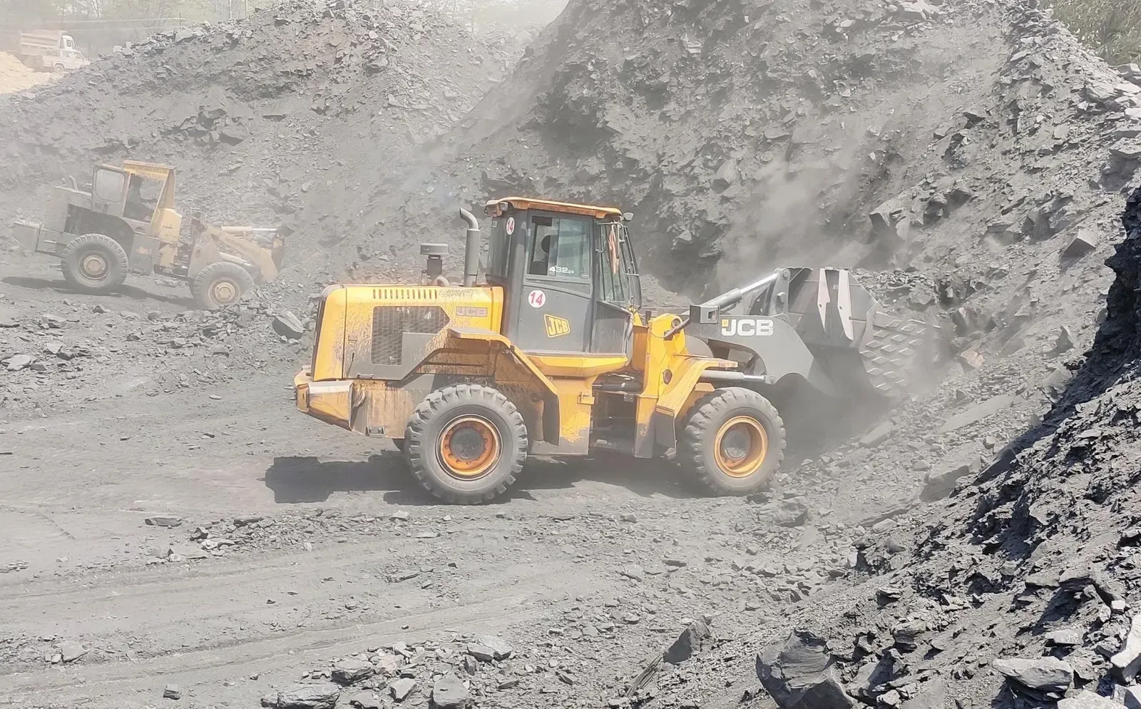 Coal India coal supply up 7.6% to 384.2 MT in H1 FY27, power sector leads