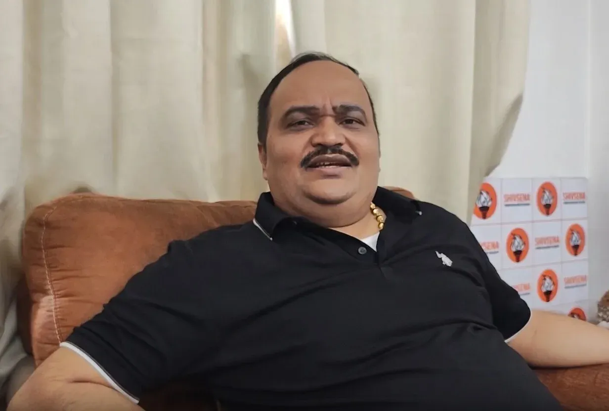 कॉकरोच जनता पार्टी भ्रम फैला रही है, शिवसेना (यूबीटी) नेता आनंद दुबे का आरोप