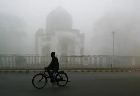 Is the Cold Wave Still Affecting Delhi-NCR with Poor Air Quality?