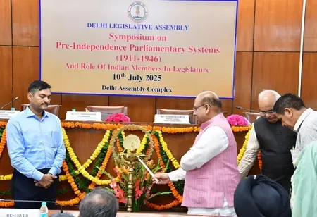 How Were Colonial Era Indian Legislators Honored as Icons of National Unity at the Delhi Assembly Symposium?