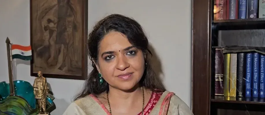 शाइना एनसी का कड़ा रुख: कॉमेडी की आड़ में महिलाओं की अवमानना बर्दाश्त नहीं, महाराष्ट्र पुलिस ने दर्ज किया मामला