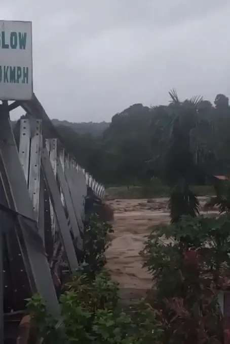How is PM Modi Assisting Victims of Torrential Rains in Darjeeling?