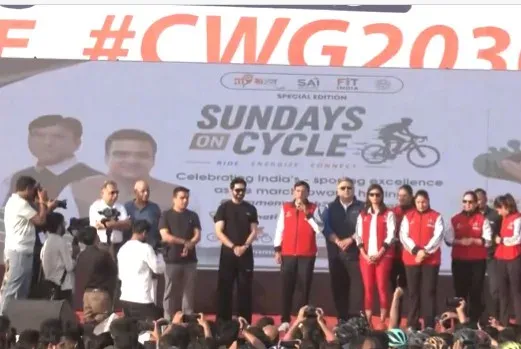 Fit India Sundays on Cycle 75th edition marks Commonwealth Games Day in Delhi, Gujarat
