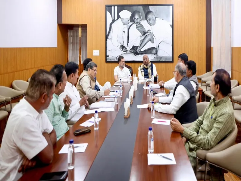 Congress Establishes Seven Committees in Gujarat for Local Body Elections