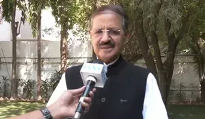 Congress Leader Creates Stir with Commentary on Mayawati; Rashid Alvi Expresses Disapproval