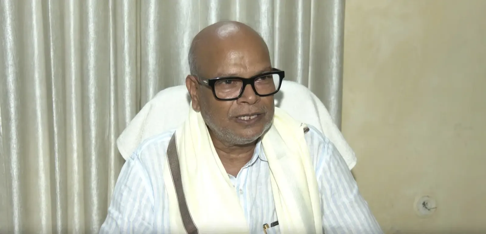 एसआईआर और वोट चोरी पर इंडिया गठबंधन एकजुट, बिहार में राजभवन कूच; राजेश राम का ज्ञानेश कुमार पर हमला