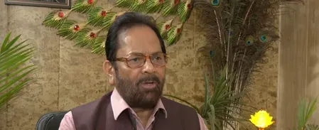 कांग्रेस और TMC 'डूबते जहाज' जैसी: भाजपा प्रवक्ता मुख्तार अब्बास नकवी का तंज