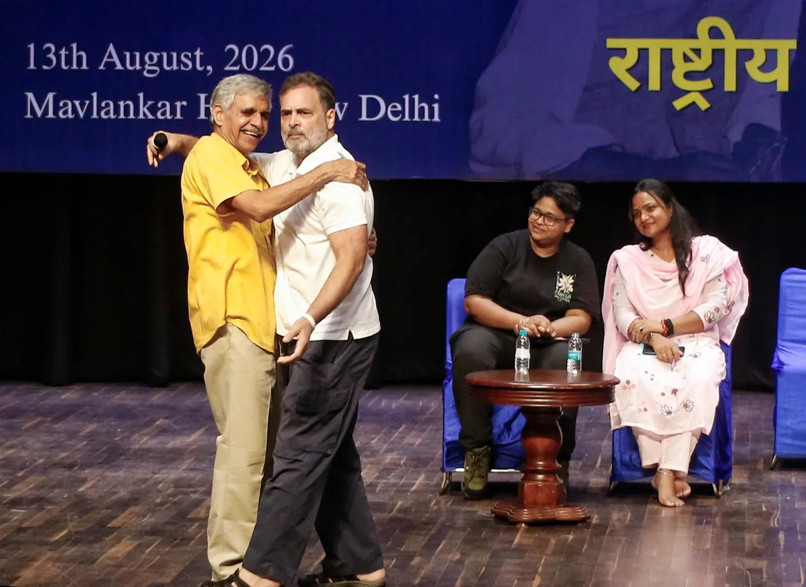 Congress backs Rahul Gandhi on Modi foreign policy jibe, hits back at BJP