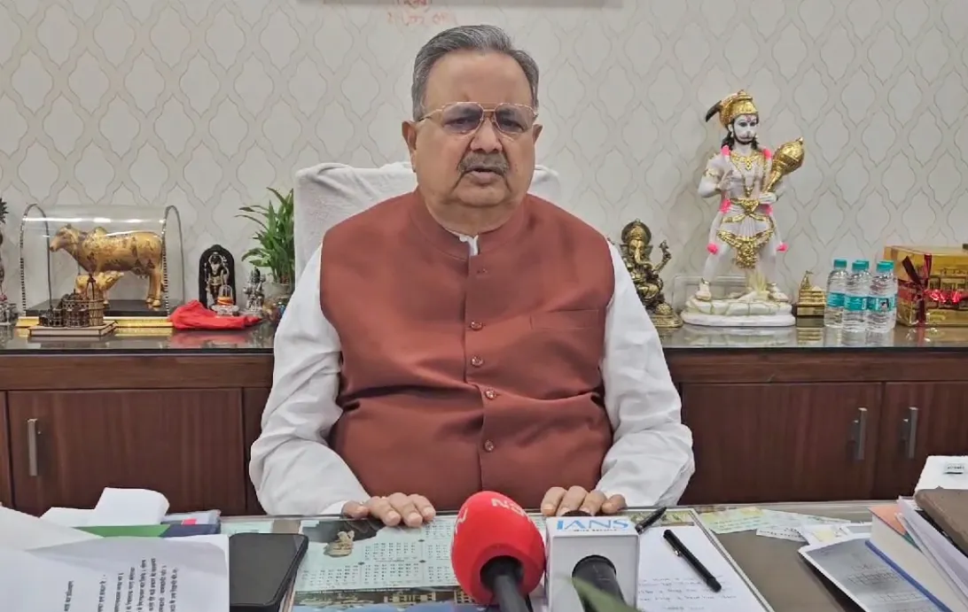 Former CM Raman Singh Accuses Congress of a 'Hattrick of Defeats' in Chhattisgarh Civic Elections