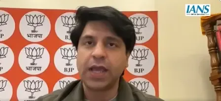 BJP's Shehzad Poonawalla Critiques Karnataka's 4% Muslim Contractor Quota