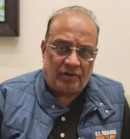 कांग्रेस का कैसे बढ़ सकता है जनाधार,  शिवसेना प्रवक्ता कृष्णा हेगड़े ने दी ये सलाह