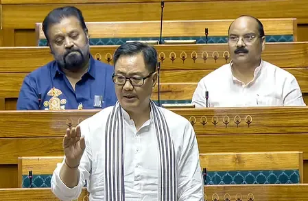 कांग्रेस करती है संवैधानिक संस्थाओं का अपमान : किरेन रिजिजू