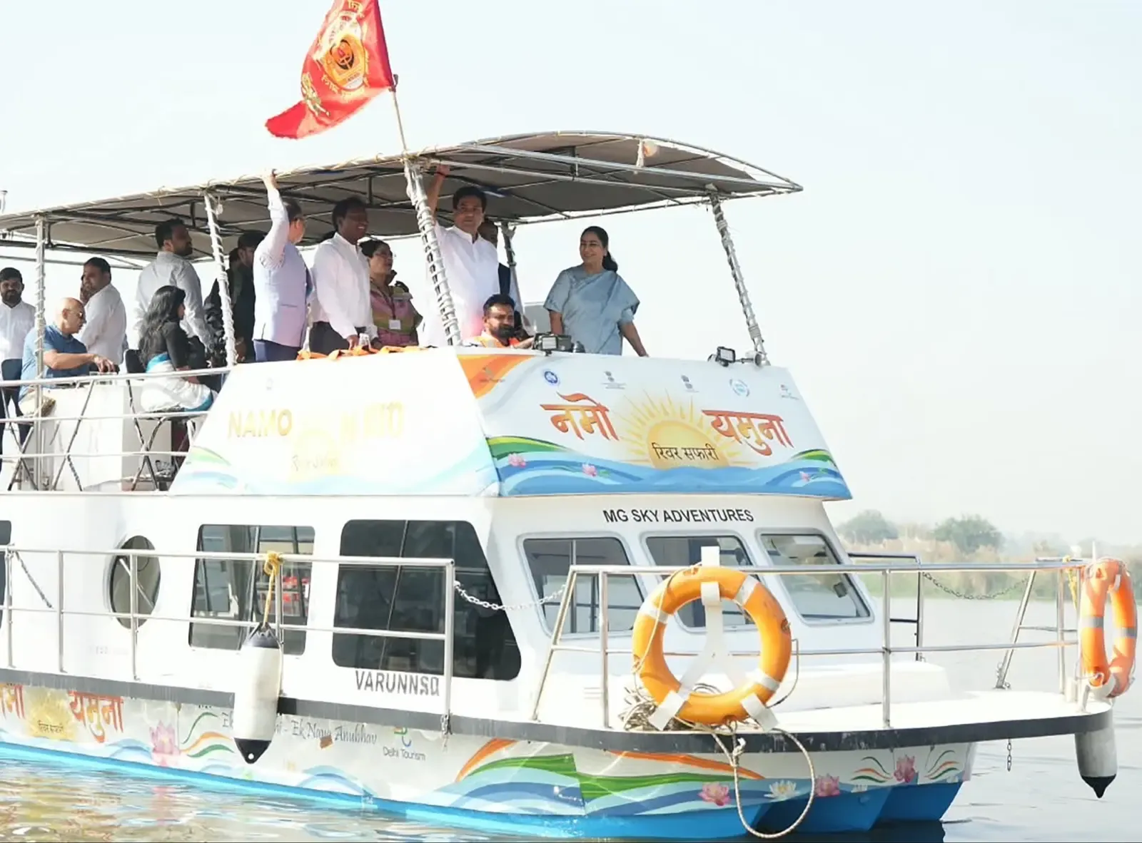 रेखा गुप्ता का पलटवार: खड़गे के बयान पर बोलीं — कांग्रेस नेता इतिहास में दर्ज, जनता माफ नहीं करेगी