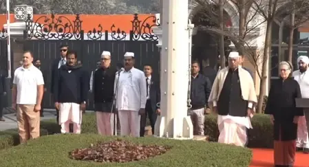 कांग्रेस के स्थापना दिवस पर मल्लिकार्जुन खड़गे का भाजपा पर वार, बोले- जल, जंगल और जमीन खतरे में