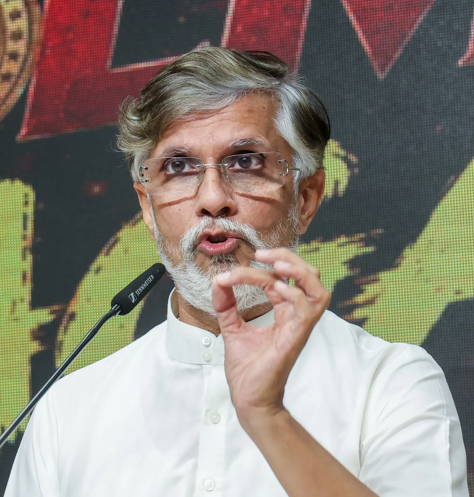Pawan Khera dares RSS chief Bhagwat to come under Constitution