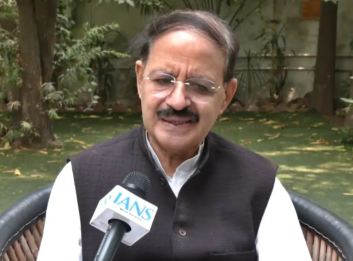 Why Are Congress Leaders Questioning the Timing of the Centre's Caste Census Decision?