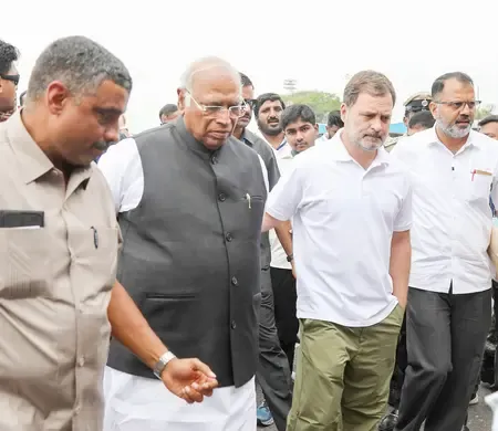 क्या कांग्रेस नेता 'वोटर अधिकार यात्रा' के माध्यम से जनता को उनके हक से वंचित नहीं होने देंगे?