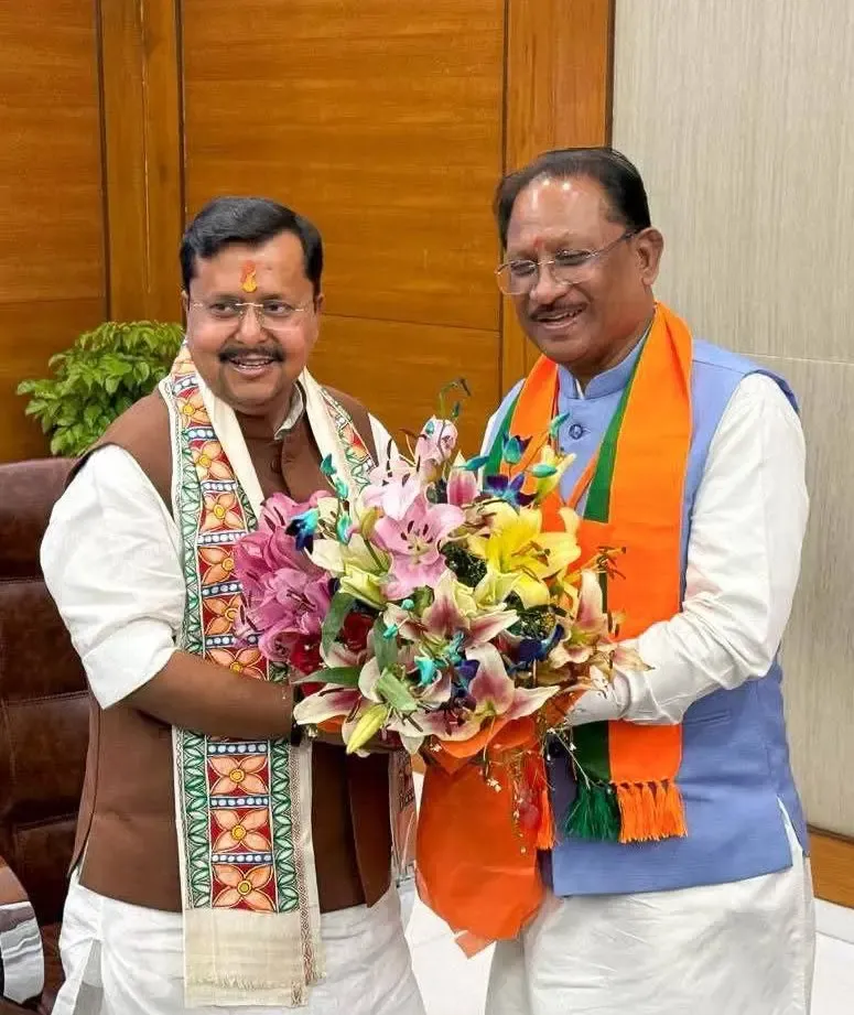 क्या कांग्रेस में परिवारवाद है, जबकि भाजपा में लोकतांत्रिक तरीके से अध्यक्ष चुना जाता है?