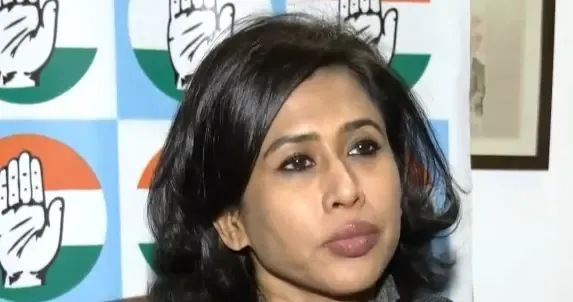 क्या कांग्रेस नेता शमा मोहम्मद का कहना है कि एसआईआर गलत है?