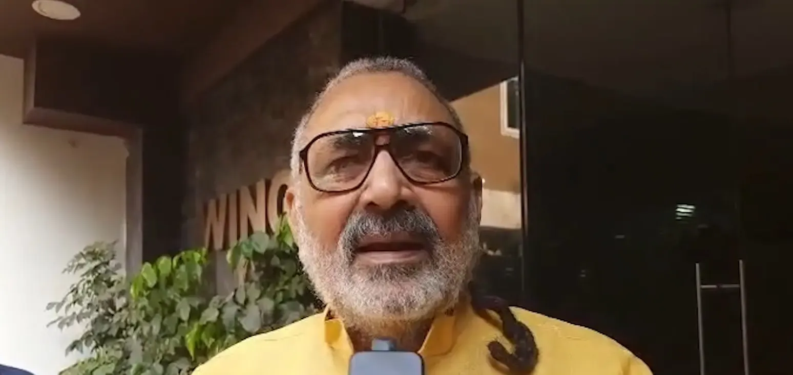 गिरिराज सिंह का राहुल गांधी पर तीखा हमला: 'मानसिक संतुलन खो चुके हैं, 1,000 कार्यकर्ता 150 करोड़ नहीं'