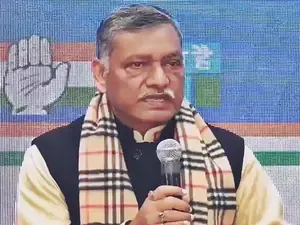 Congress Vows to Host Grand Chhath Mahaparv at Yamuna's Banks if Elected in Delhi