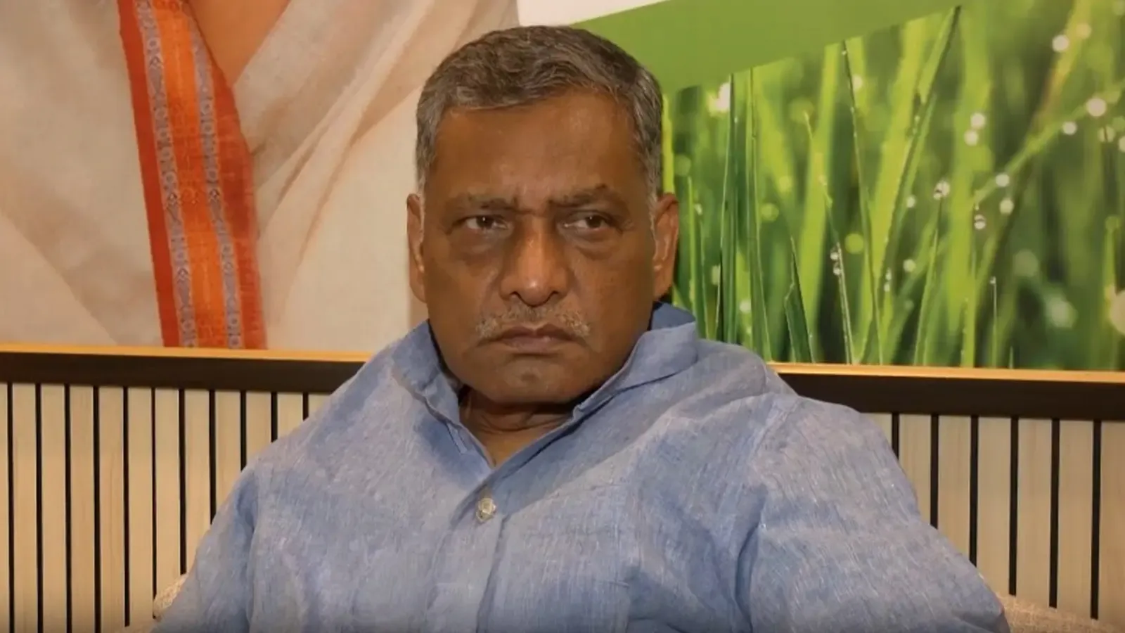 CEC ज्ञानेश कुमार के इस्तीफे की माँग तेज, कांग्रेस सांसदों ने चुनाव आयोग पर उठाए गंभीर सवाल