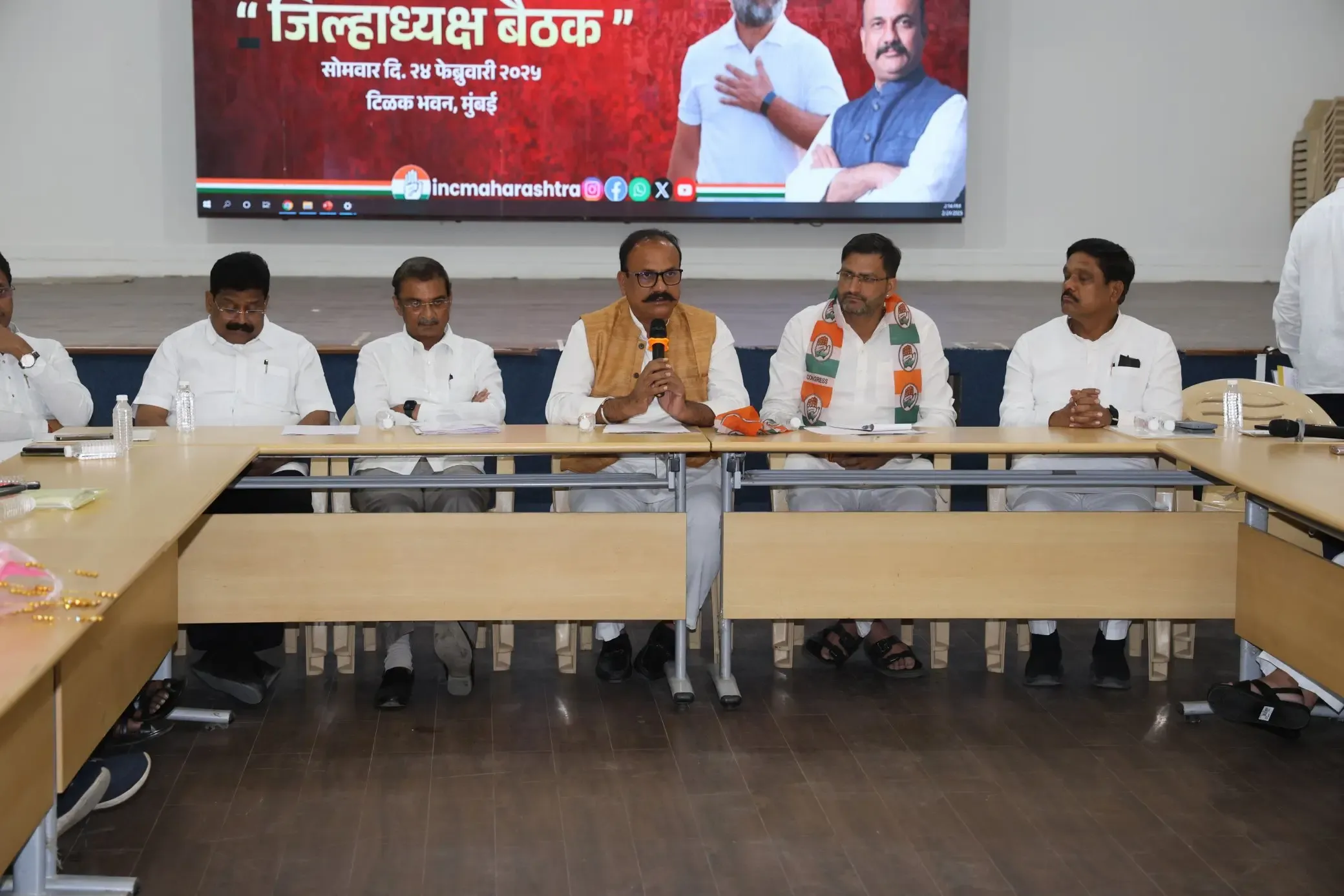 Congress Plans Sadbhavana Padayatra in Beed on March 8