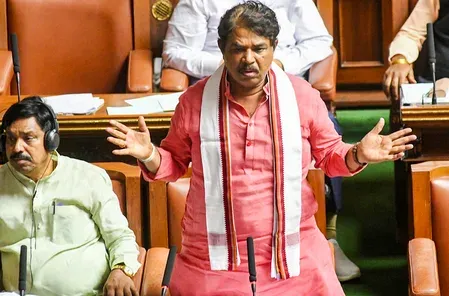 Karnataka LoP Ashoka accuses Congress of using Bangladeshi immigrants as vote bank