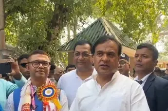 Assam CM Claims Congress Targets Bangladeshi-Origin Muslim Voters in Electoral Strategy