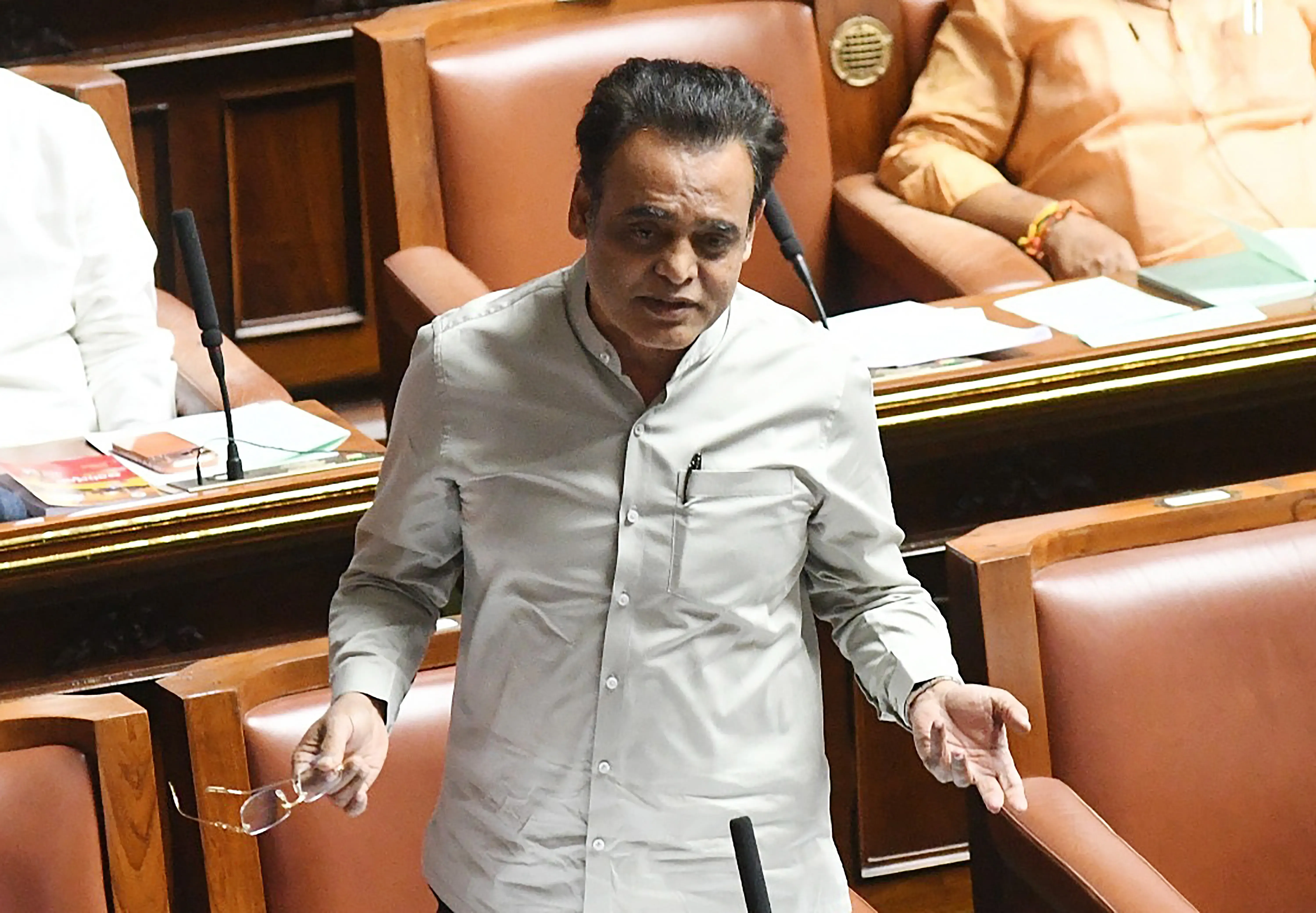 Karnataka BJP Defends Hindi Amid SSLC Exam Controversy