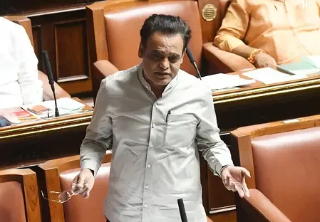 Karnataka BJP Defends Hindi Amid SSLC Exam Controversy